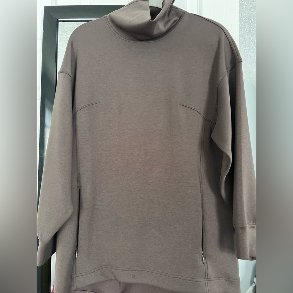 Lululemon Athletica Dark Brown Sweatshirt